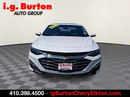 Summit White 2023 Chevrolet Malibu LT