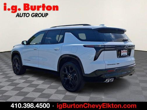 Polar White 2026 Chevrolet Traverse RS