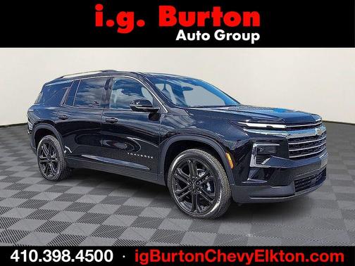 Black 2026 Chevrolet Traverse LT