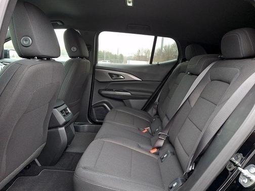 2026 Chevrolet Equinox EV LT 1