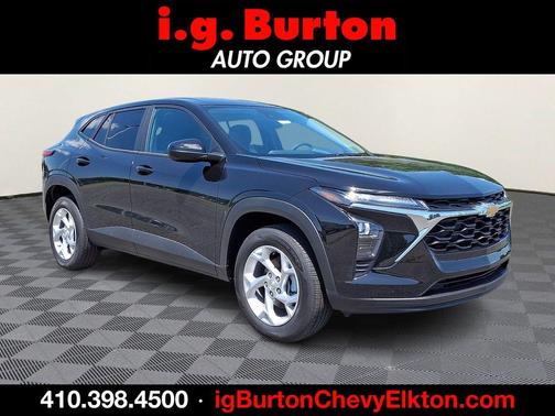 Black Metallic 2026 Chevrolet Trax LS