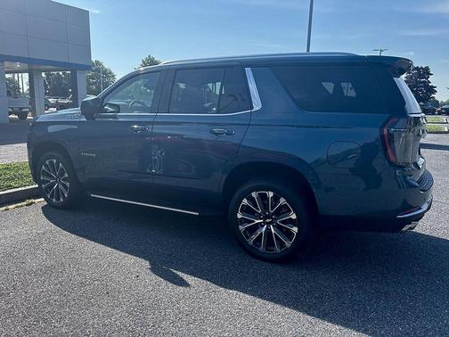 Lakeshore Blue 2025 Chevrolet Tahoe High Country