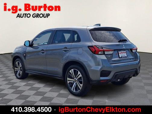 Silver Alloy 2024 Mitsubishi Outlander Sport 2.0 LE