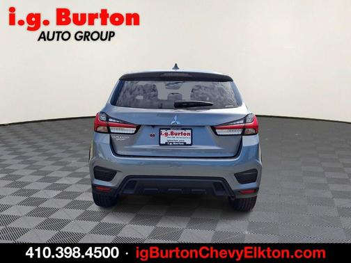 Silver Alloy 2024 Mitsubishi Outlander Sport 2.0 LE