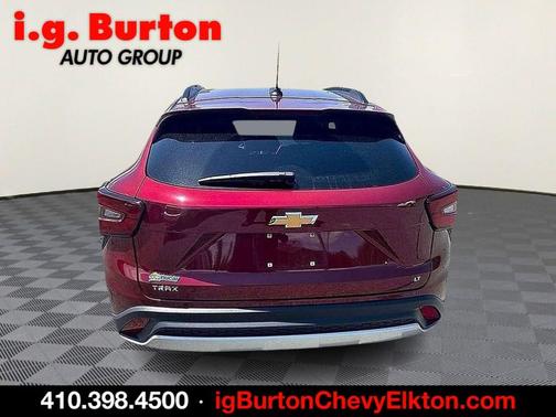 Crimson 2024 Chevrolet Trax LT