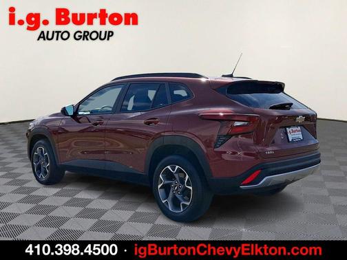 Crimson 2024 Chevrolet Trax LT