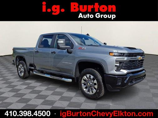 Sterling Gray Metallic 2026 Chevrolet Silverado 2500 Custom