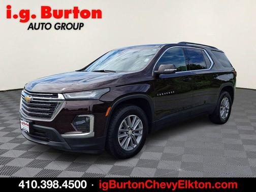 Black Cherry Metallic 2022 Chevrolet Traverse LT Cloth