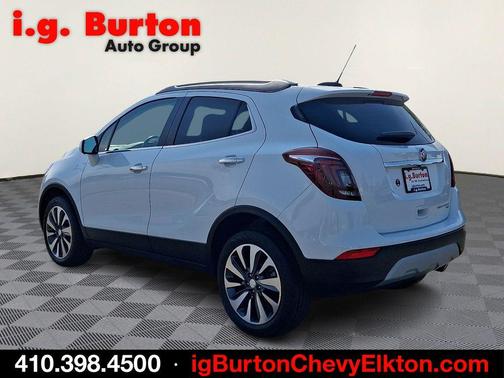Summit White 2022 Buick Encore Preferred