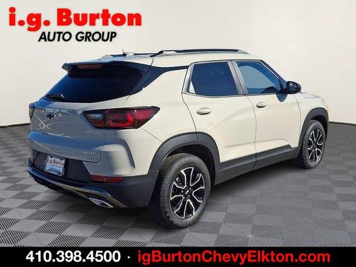 White 2026 Chevrolet Trailblazer ACTIV