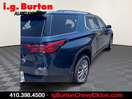 Blue Metallic 2023 Chevrolet Traverse LT Cloth