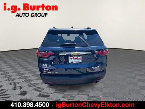 Blue Metallic 2023 Chevrolet Traverse LT Cloth