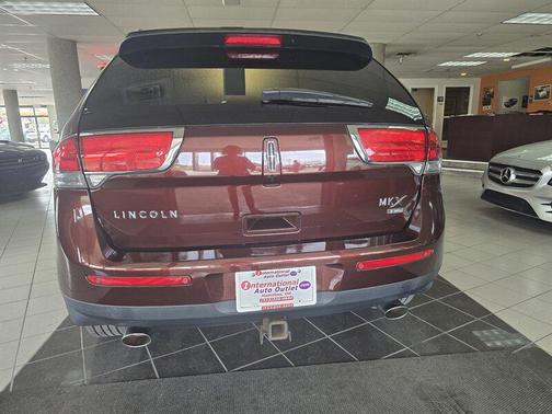 2012 Lincoln MKX Base