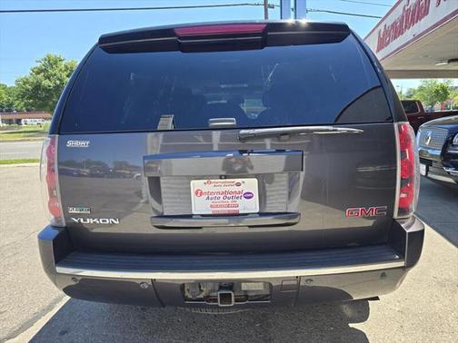 2011 GMC Yukon Denali