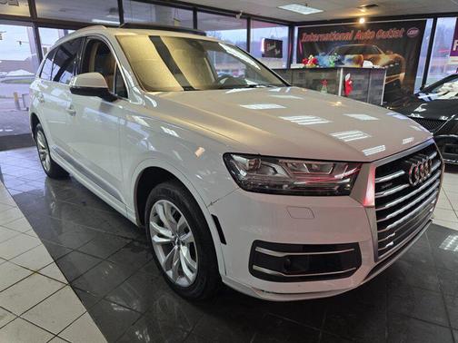 2017 Audi Q7 3.0T Premium
