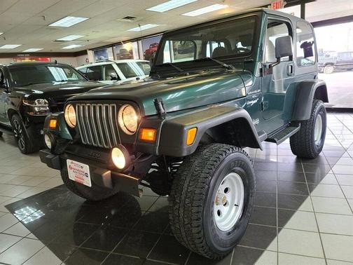 Photo 2 of 29 of 1999 Jeep Wrangler Sport
