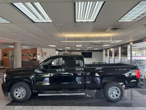 2019 Chevrolet Silverado 1500 WT