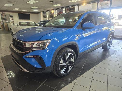 2024 Volkswagen Taos 1.5T SE