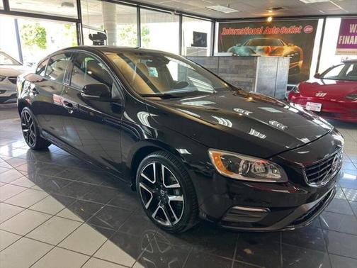 2018 Volvo S60 T5 Dynamic