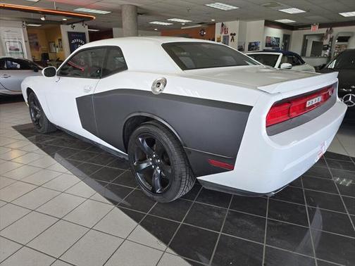 2014 Dodge Challenger SXT