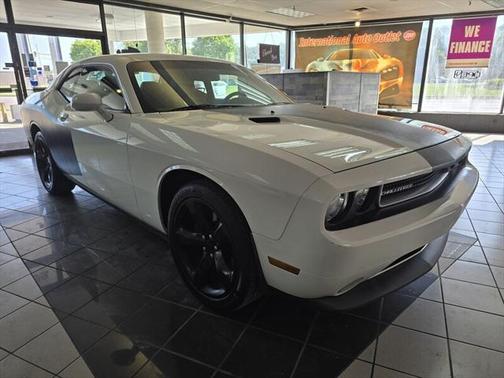 2014 Dodge Challenger SXT