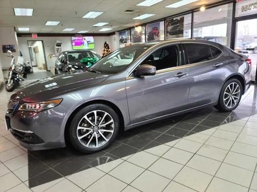 2017 Acura TLX w/Technology Package