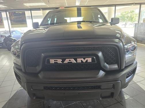 2024 RAM 1500 Classic Warlock Crew Cab 4x4 5'7' Box