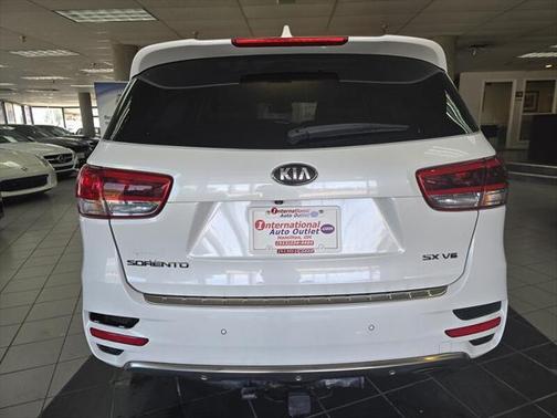 2016 Kia Sorento SX