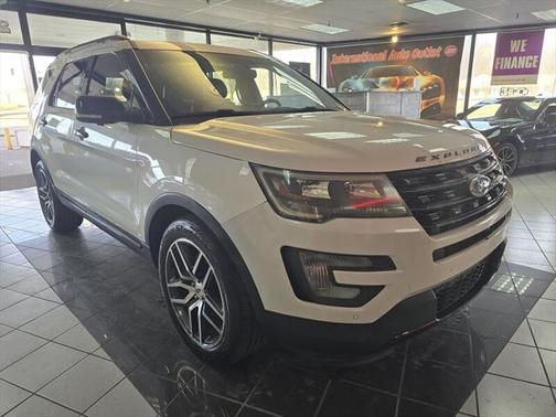 2017 Ford Explorer sport
