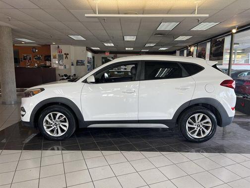 2018 Hyundai TUCSON SEL