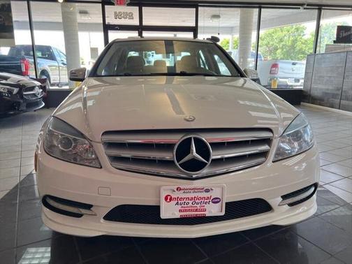 2011 Mercedes-Benz C-Class C 300 4MATIC Luxury