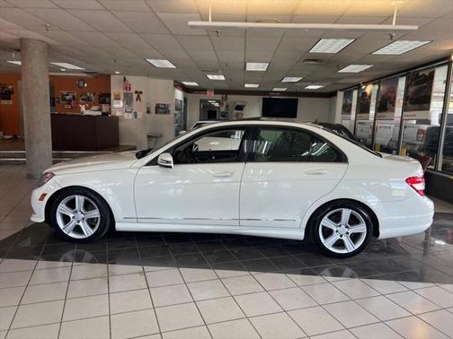 2011 Mercedes-Benz C-Class C 300 4MATIC Luxury