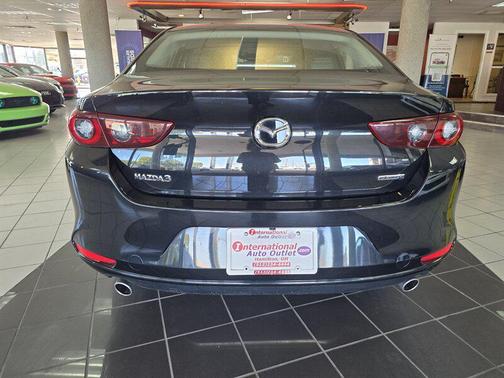 2024 Mazda Mazda3 FWD w/Preferred Package