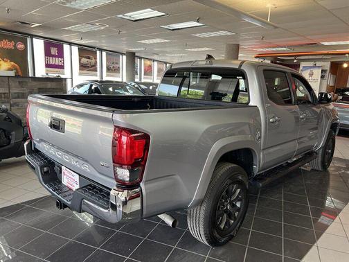 2020 Toyota Tacoma SR5