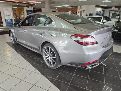 2025 Genesis G70 2.5T RWD