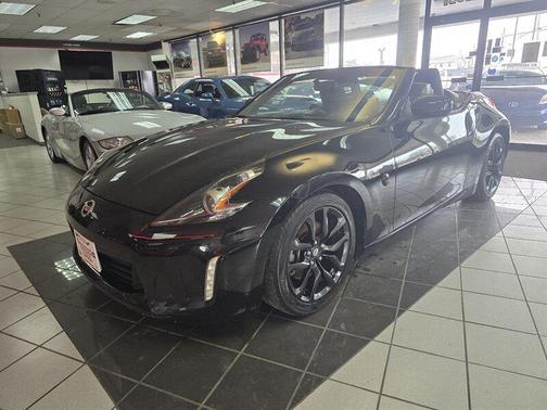 2019 Nissan 370Z Base