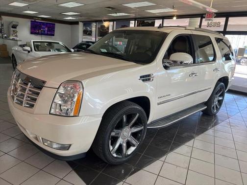 2013 Cadillac Escalade Luxury