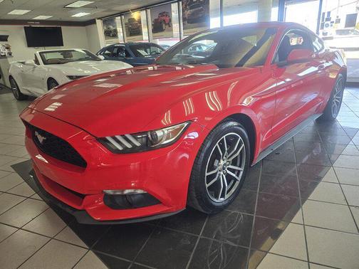 2017 Ford Mustang EcoBoost