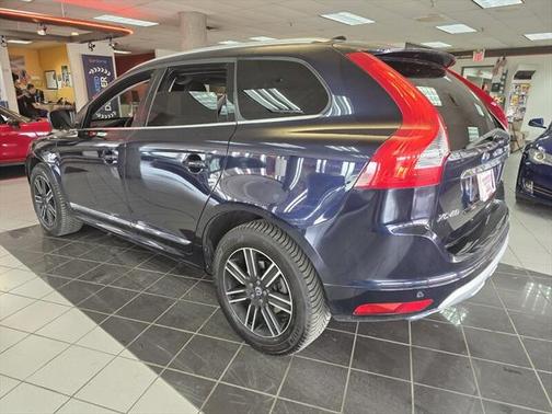 2017 Volvo XC60 T5 Dynamic