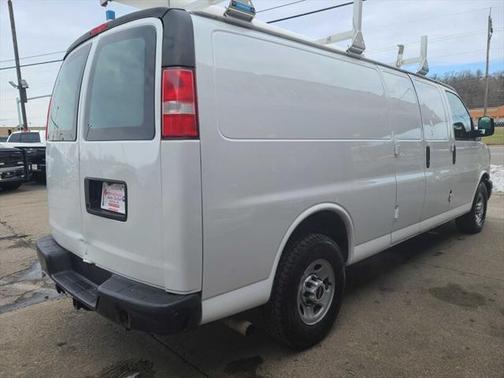 2017 GMC Savana 2500 Work Van