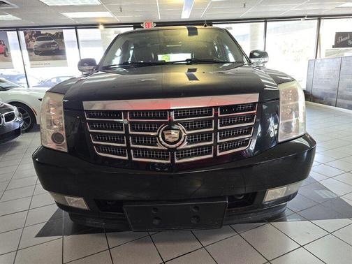 2010 Cadillac Escalade ESV Base