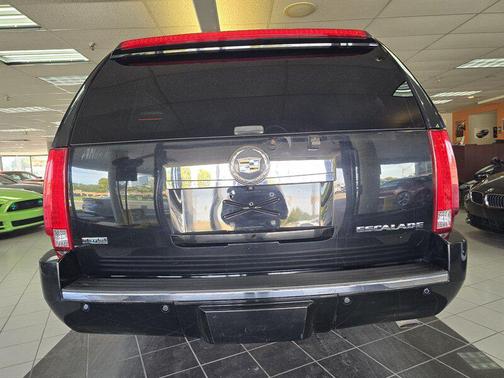 2010 Cadillac Escalade ESV Base