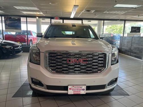 2017 GMC Yukon XL Denali
