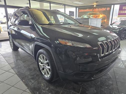 2016 Jeep Cherokee Sport