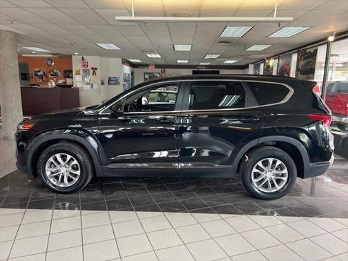 2019 Hyundai SANTA FE SE 2.4
