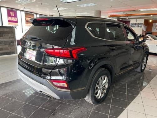 2019 Hyundai SANTA FE SE 2.4
