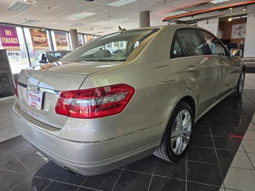 2011 Mercedes-Benz E-Class E 350 Luxury 4DR SEDAN