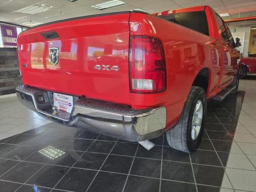 2019 RAM 1500 SLT