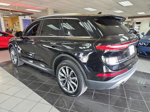 2021 Lincoln Corsair Standard