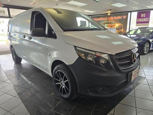 2020 Mercedes-Benz Metris Base